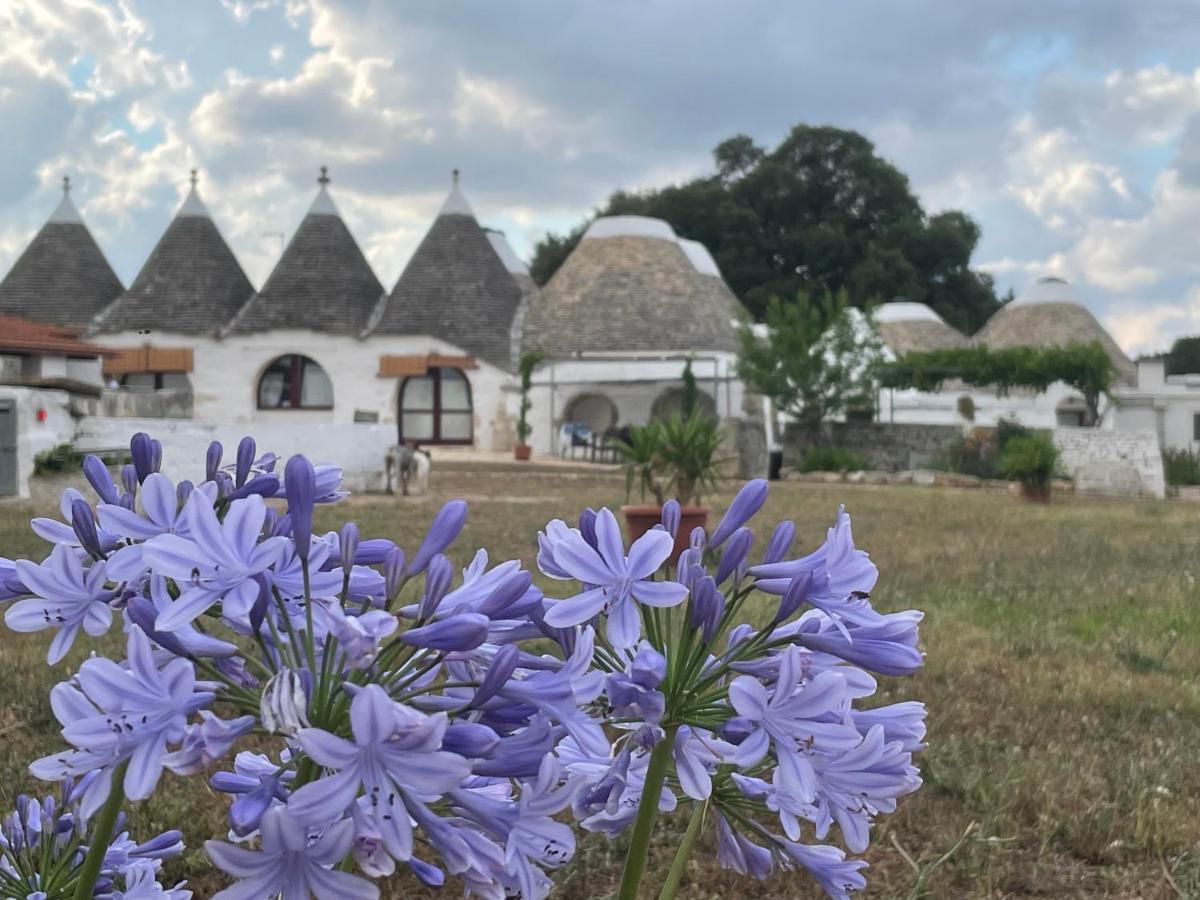 Masseria Ferri Остуни Екстериор снимка