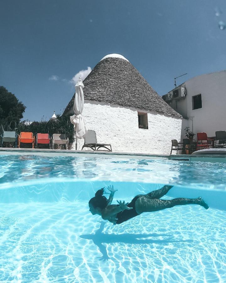 Masseria Ferri Остуни Екстериор снимка