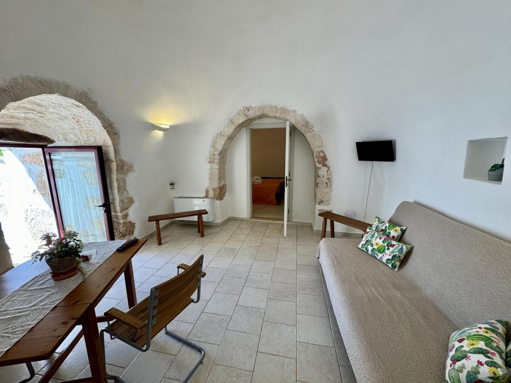 Masseria Ferri Остуни Екстериор снимка