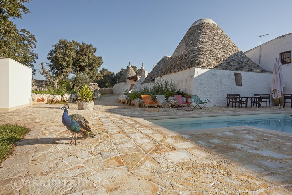 Masseria Ferri Остуни Екстериор снимка