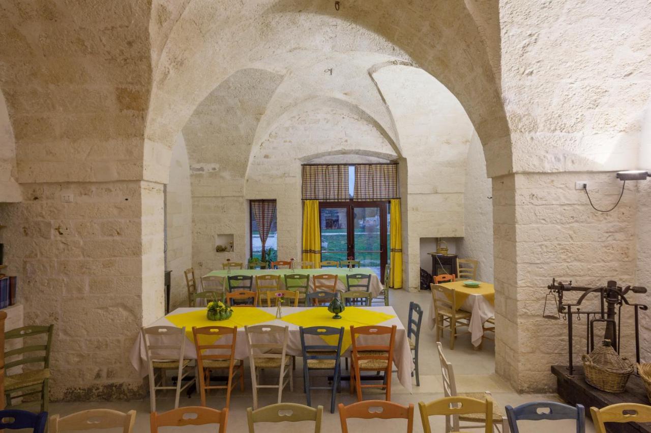Masseria Ferri Остуни Екстериор снимка